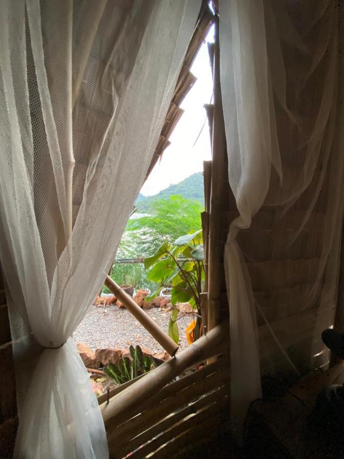 Royal Mountain Hut Hotel Ratchaburi ภายนอก รูปภาพ