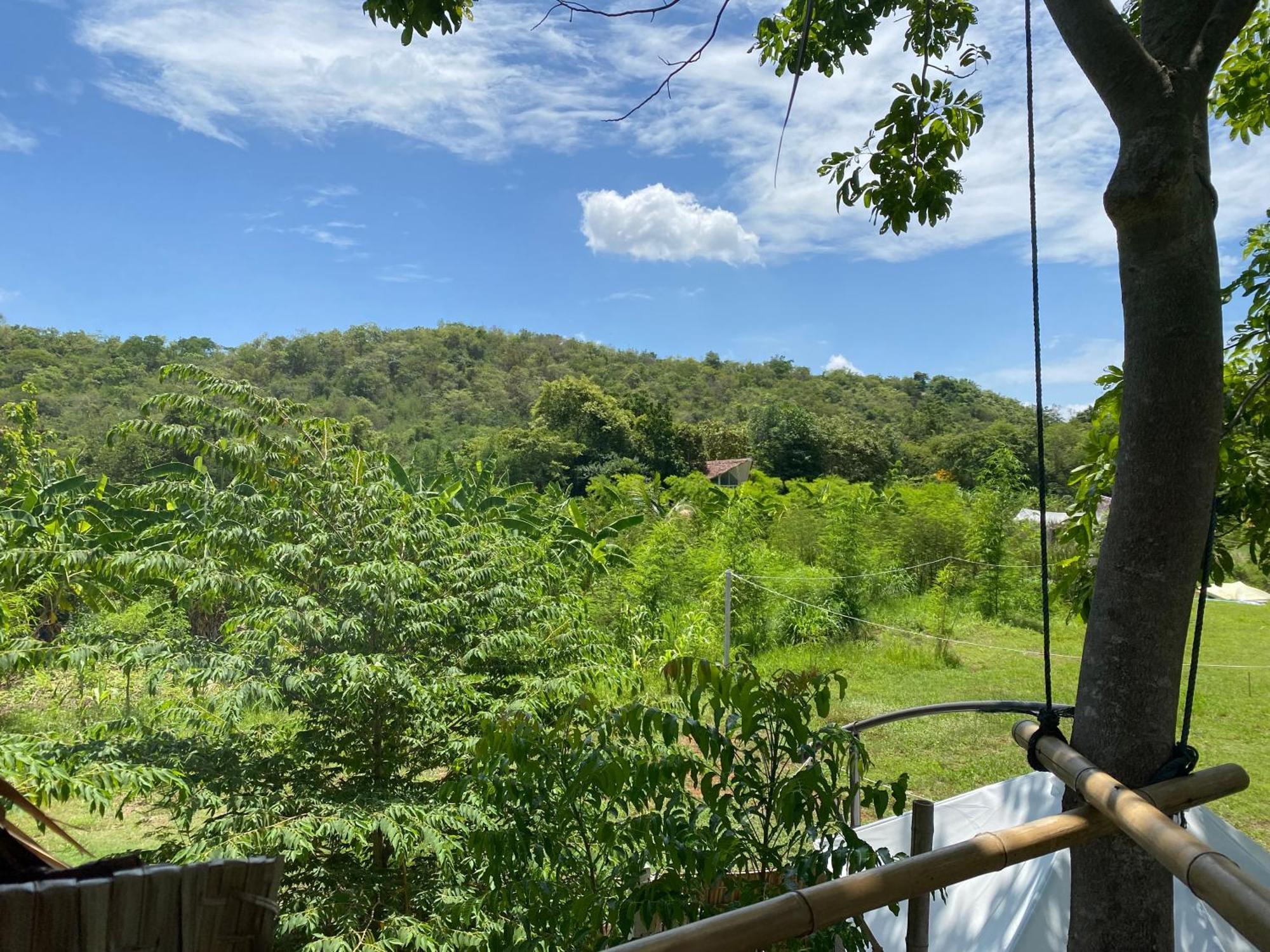 Royal Mountain Hut Hotel Ratchaburi ภายนอก รูปภาพ